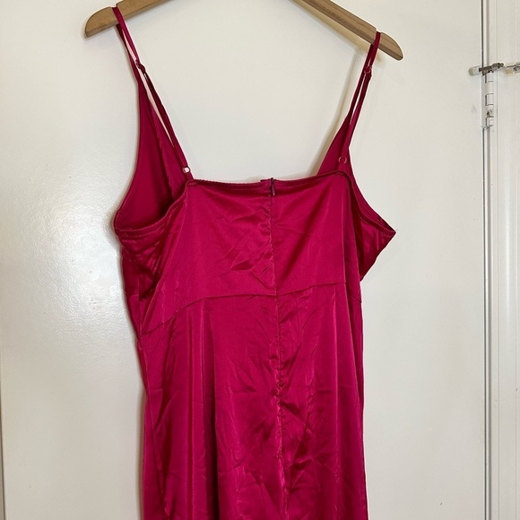 SHEIN Women's Red Dress - Picture 7 of 13